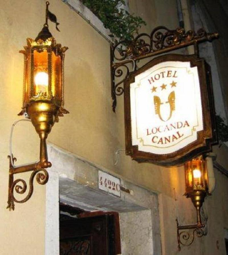 Hotel Locanda Canal Венеция Екстериор снимка